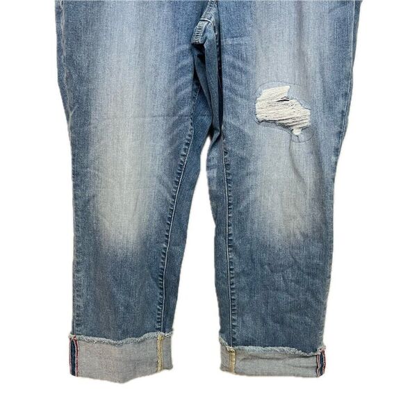 New Torrid Blue Crop Boyfriend Jeans - Size 18 - Picture 3 of 7